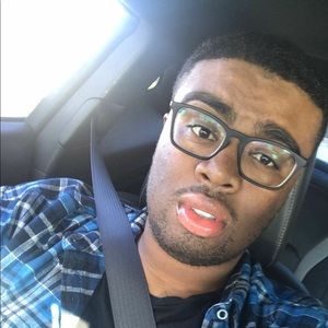 Meet your Posher, Andre